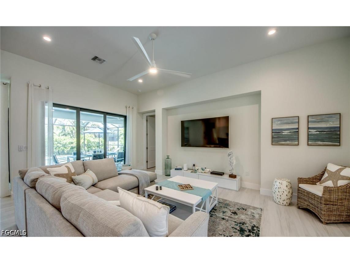4402 SW 18th Place Cape Coral FL 33914 2026027153 image5