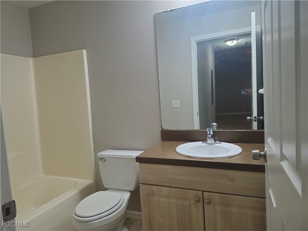 4403 22nd Street SW Lehigh Acres FL 33973 2025017629 image9