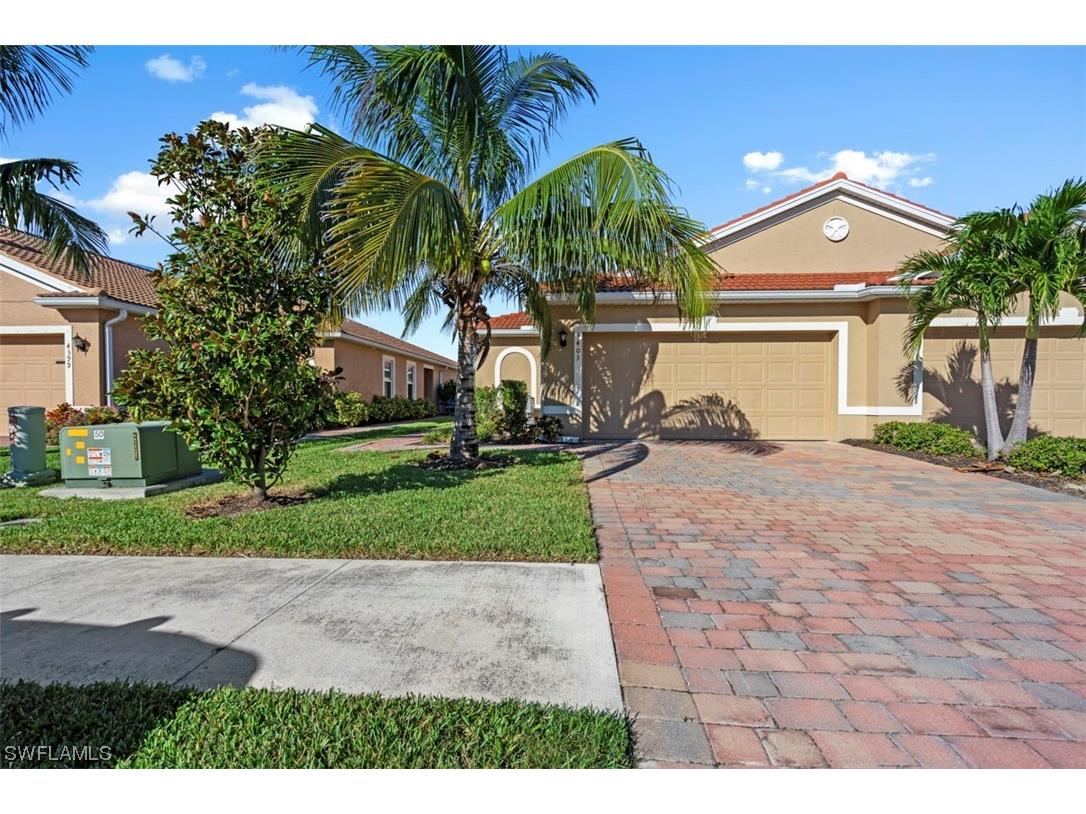 4403 Dutchess Park Road Fort Myers FL 33916 223077150 image1