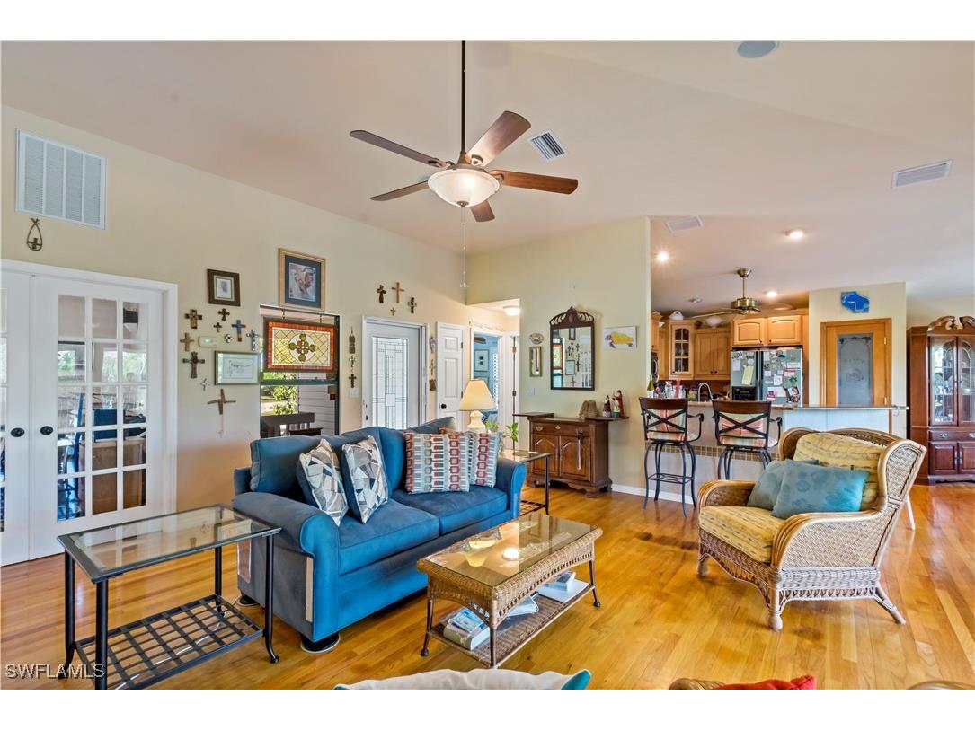 4403 Lake Heather Circle Saint James City FL 33956 226002644 image5