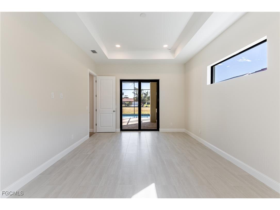 4403 SW 10th Avenue Cape Coral FL 33914 2025019613 image16