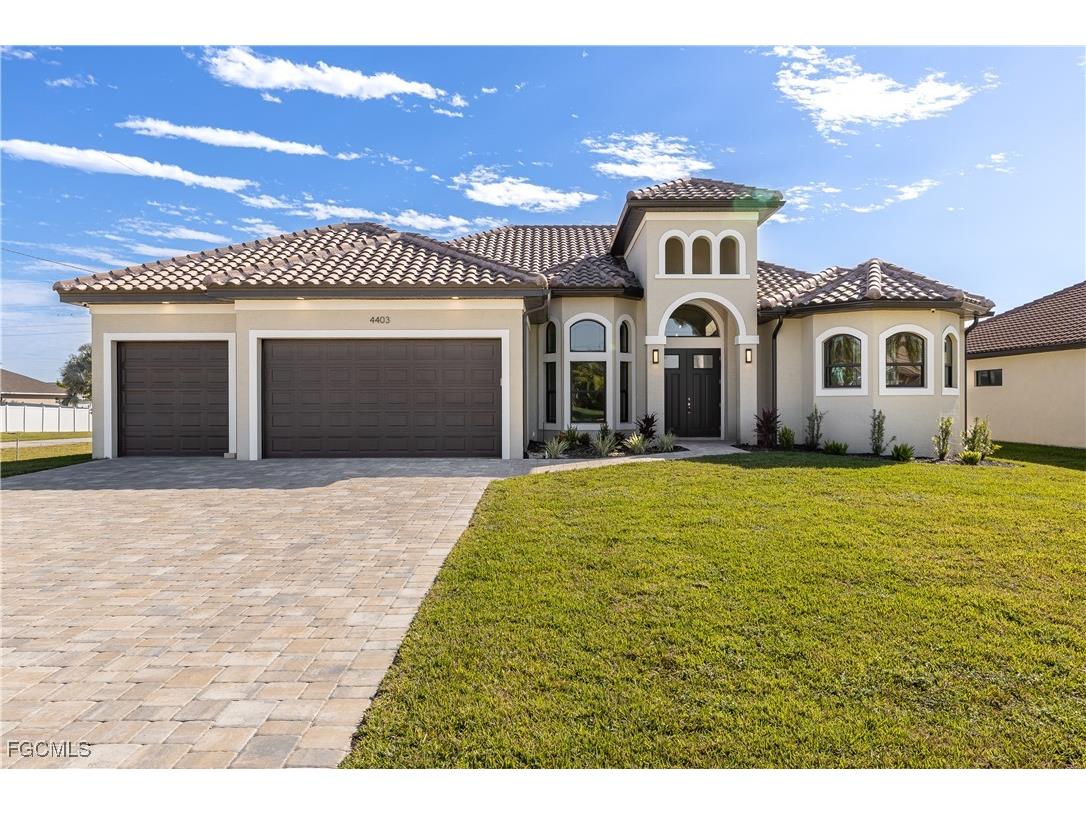 4403 SW 10th Avenue Cape Coral FL 33914 2025019613 image2