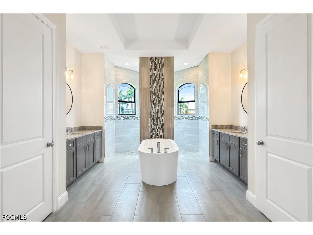 4403 SW 10th Avenue Cape Coral FL 33914 2026022340 image22