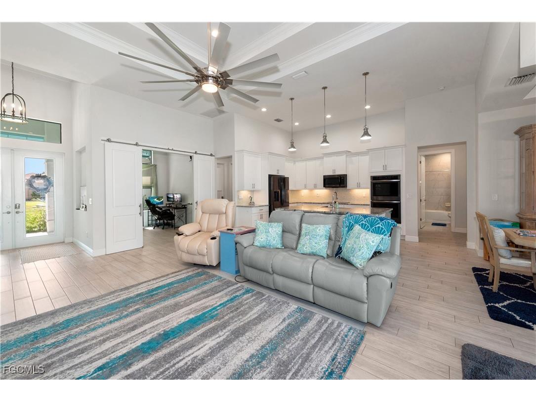 4404 SW 15th Place Cape Coral FL 33914 2025001188 image13