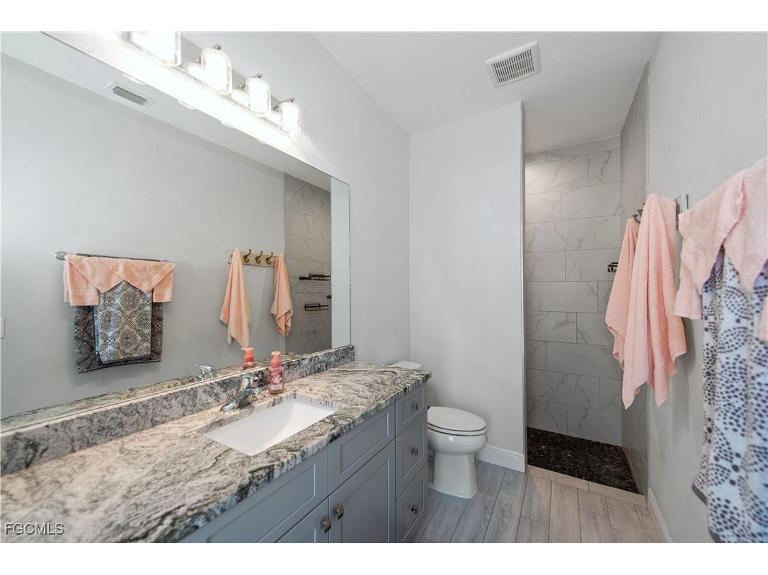 4404 SW 15th Place Cape Coral FL 33914 2025001188 image24