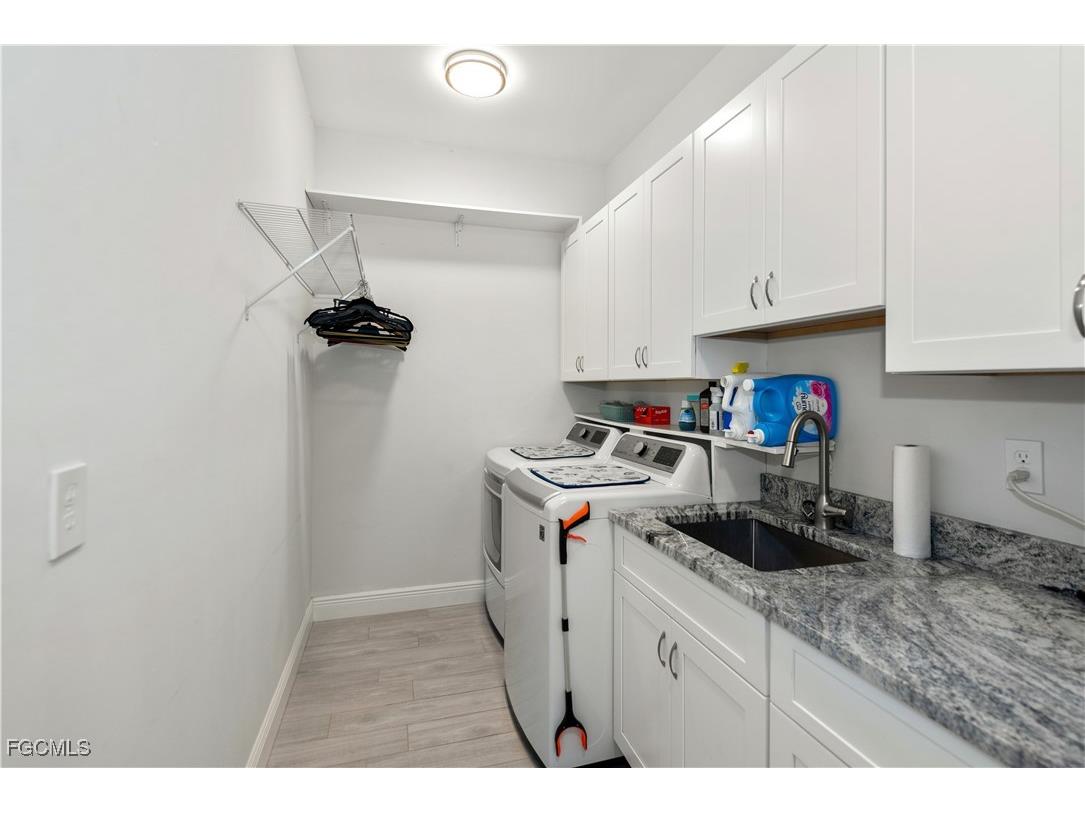 4404 SW 15th Place Cape Coral FL 33914 2025001188 image28