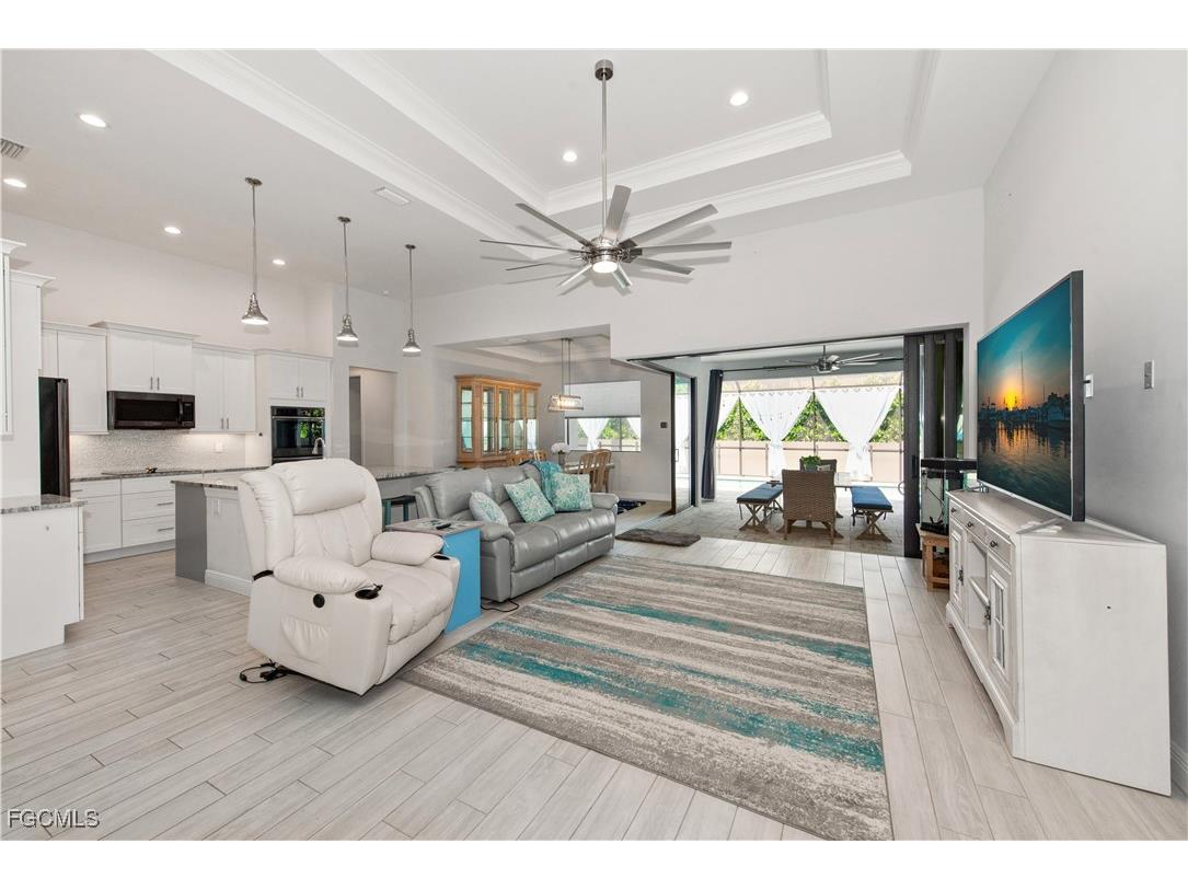 4404 SW 15th Place Cape Coral FL 33914 2025001188 image5