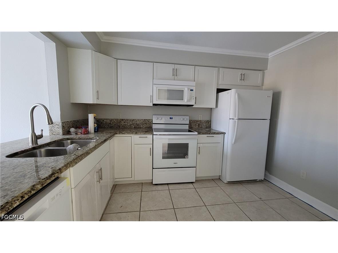 4404 Santa Barbara Boulevard Cape Coral FL 33914 2026017884 image7