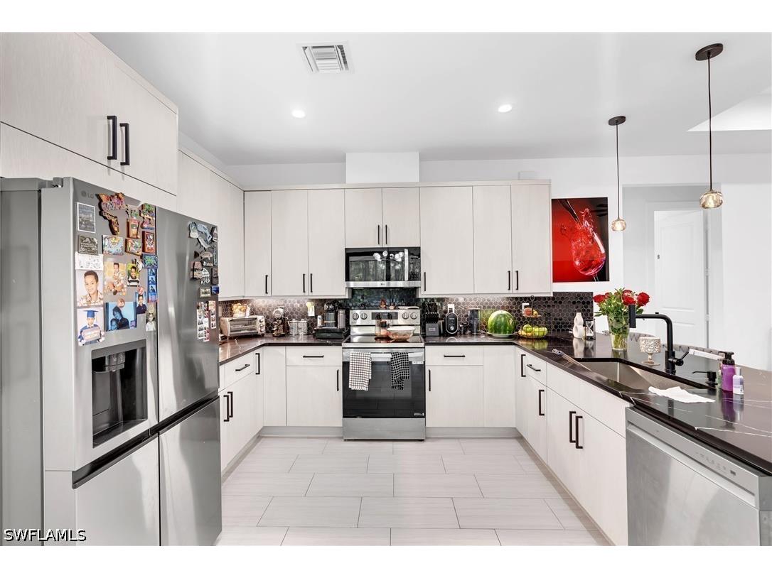 4406 31st Avenue NE Naples FL 34120 226023001 image17