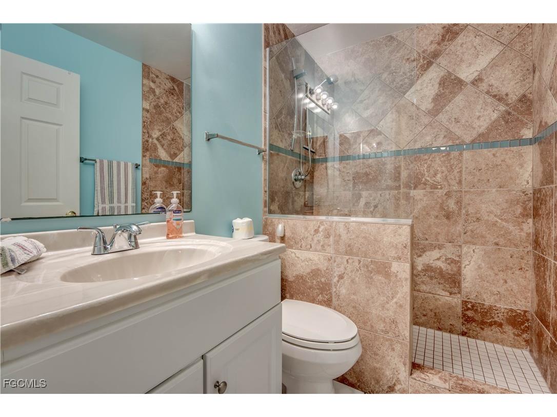 4406 SW 25th Avenue Cape Coral FL 33914 2025015061 image14