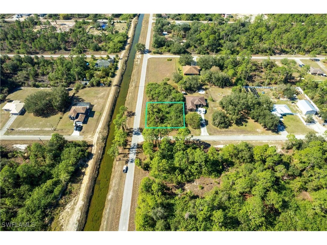 4407 E 20th Street Alva FL 33920 225019326 image4