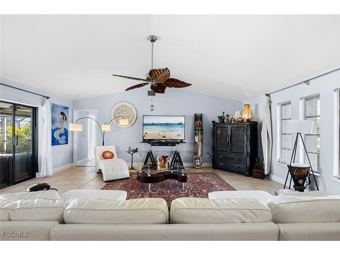 4407 SW 18th Place Cape Coral FL 33914 2025025826 image13