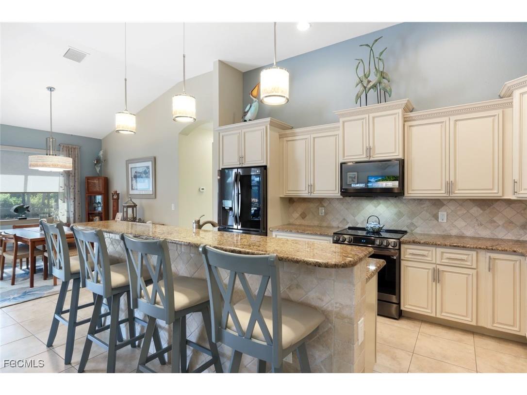 4407 SW 19th Avenue Cape Coral FL 33914 2025005399 image16