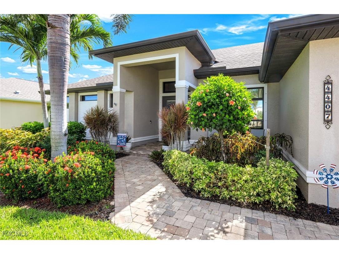 4407 SW 19th Avenue Cape Coral FL 33914 2025005399 image9