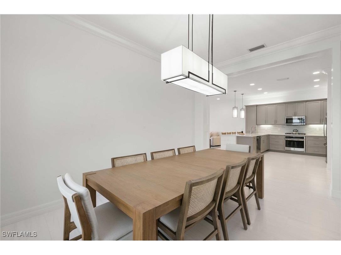 4409 Aurora Street Naples FL 34119 225077966 image12