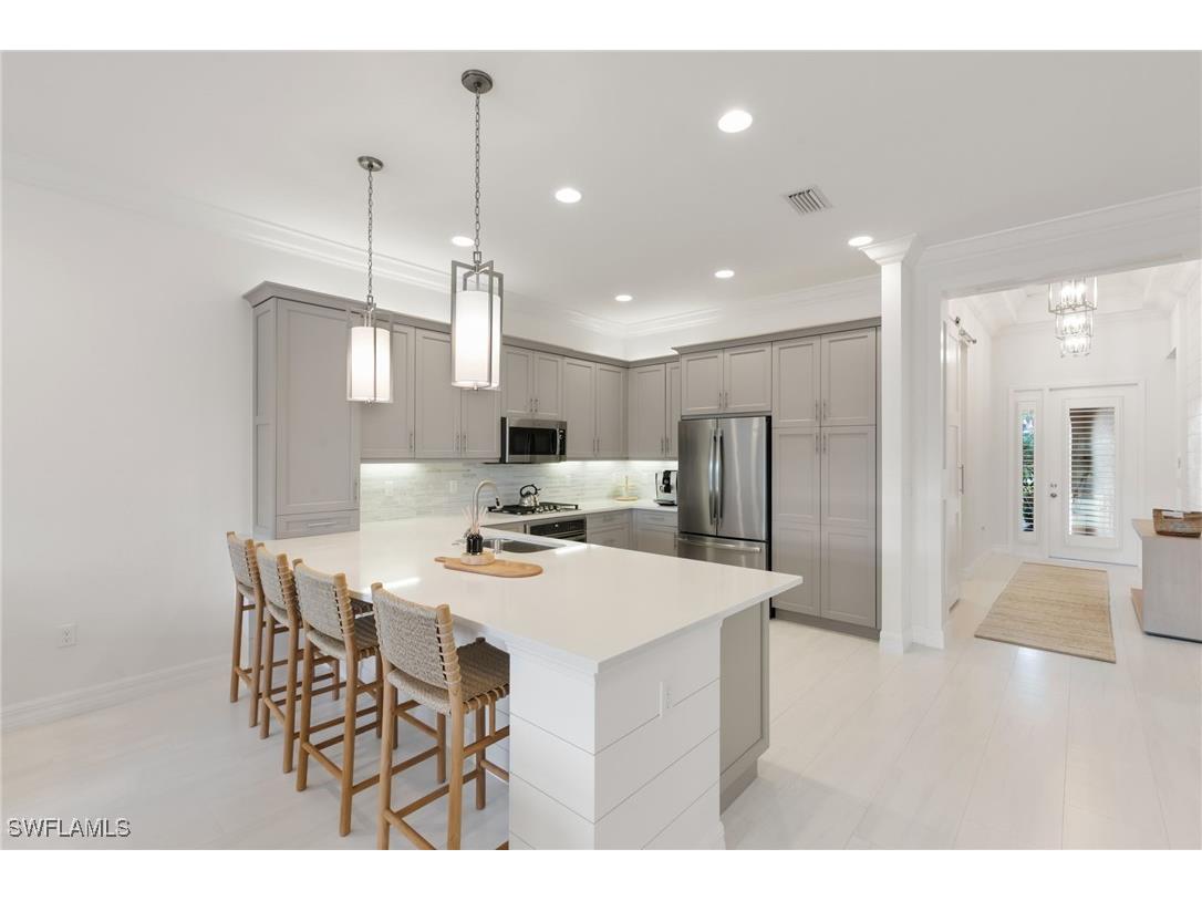 4409 Aurora Street Naples FL 34119 225077966 image8