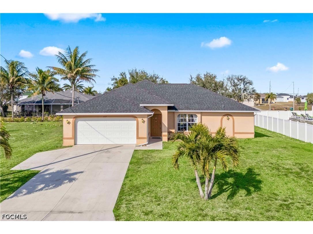 4409 Jacaranda Parkway W Cape Coral FL 33993 2026026998 image1