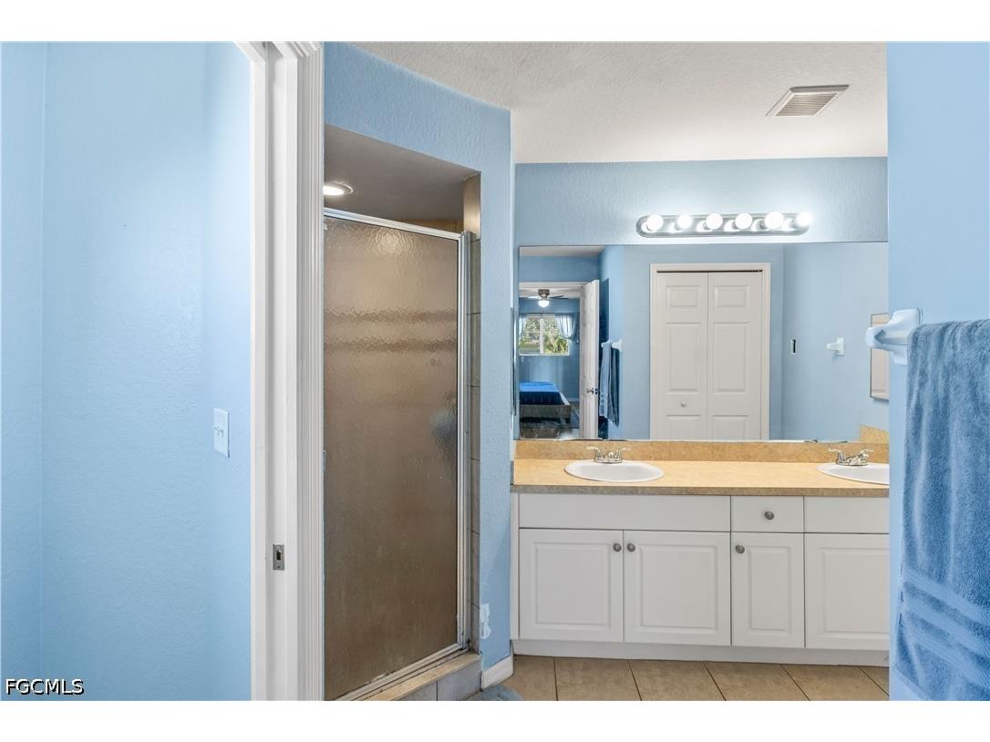 4409 Jacaranda Parkway W Cape Coral FL 33993 2026026998 image12