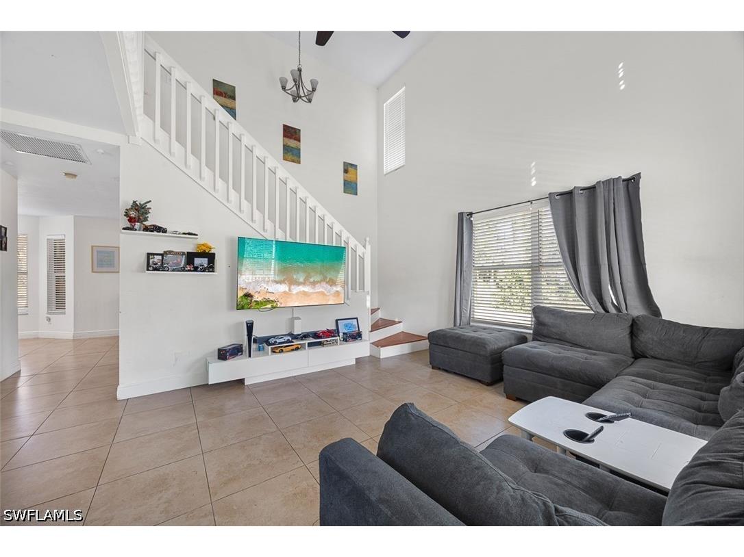 441 3rd Street SW Naples FL 34117 226013907 image10