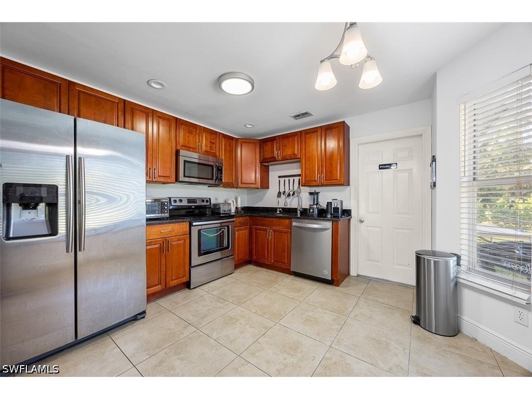 441 3rd Street SW Naples FL 34117 226013907 image4