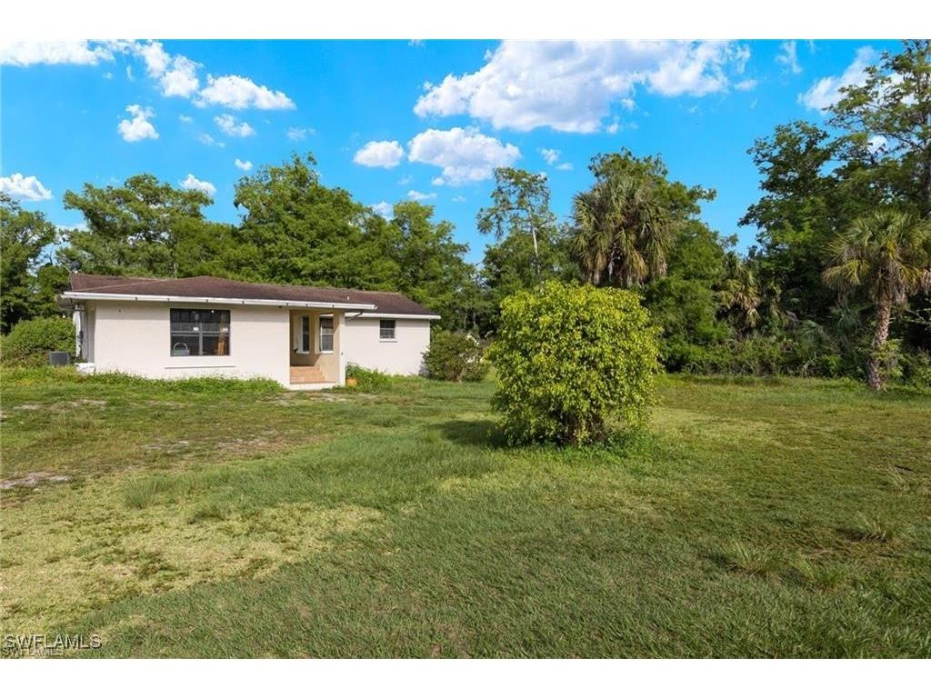 441 6th Street SE Naples FL 34117 224094443 image1