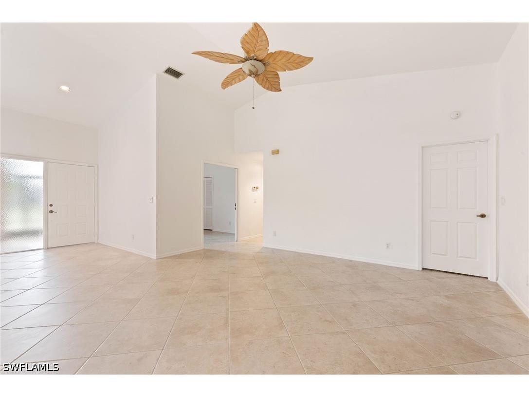 441 Countryside Drive Naples FL 34104 226020891 image3