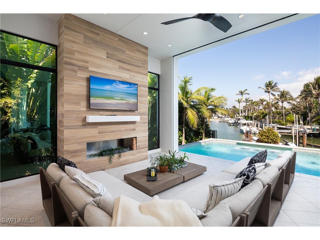 441 Mooring Line Drive Naples FL 34102 225073425 image22