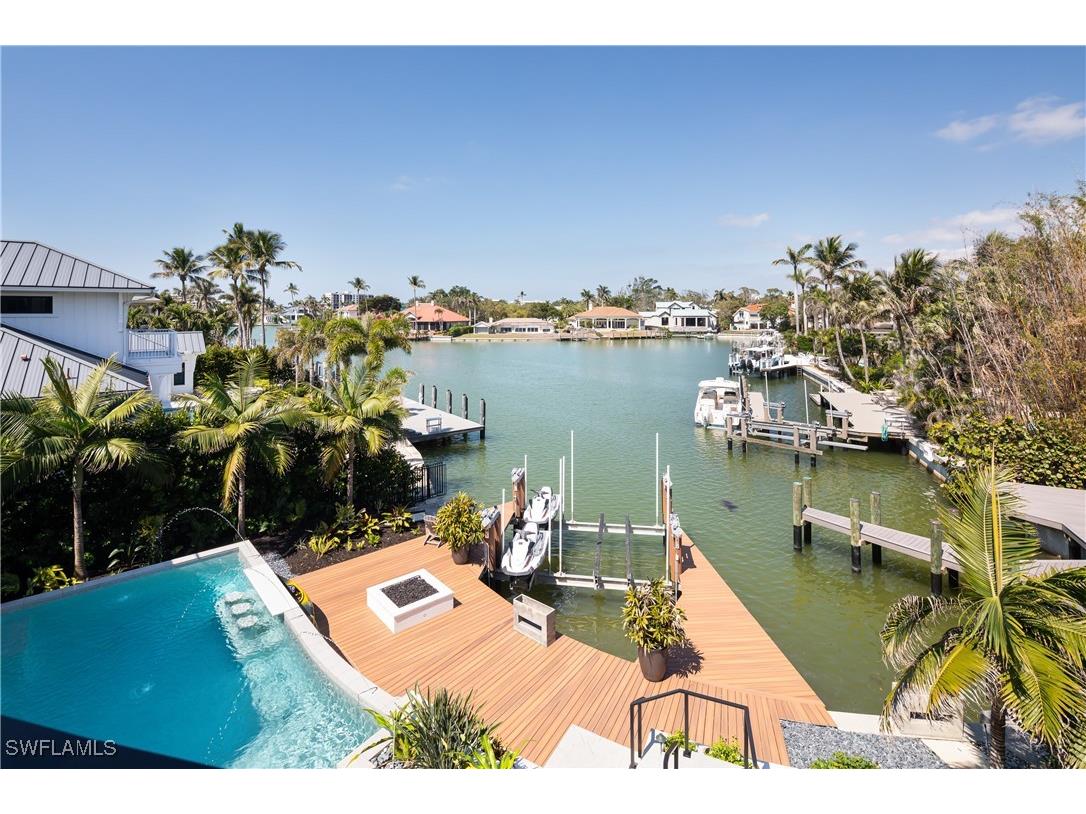441 Mooring Line Drive Naples FL 34102 225073425 image3