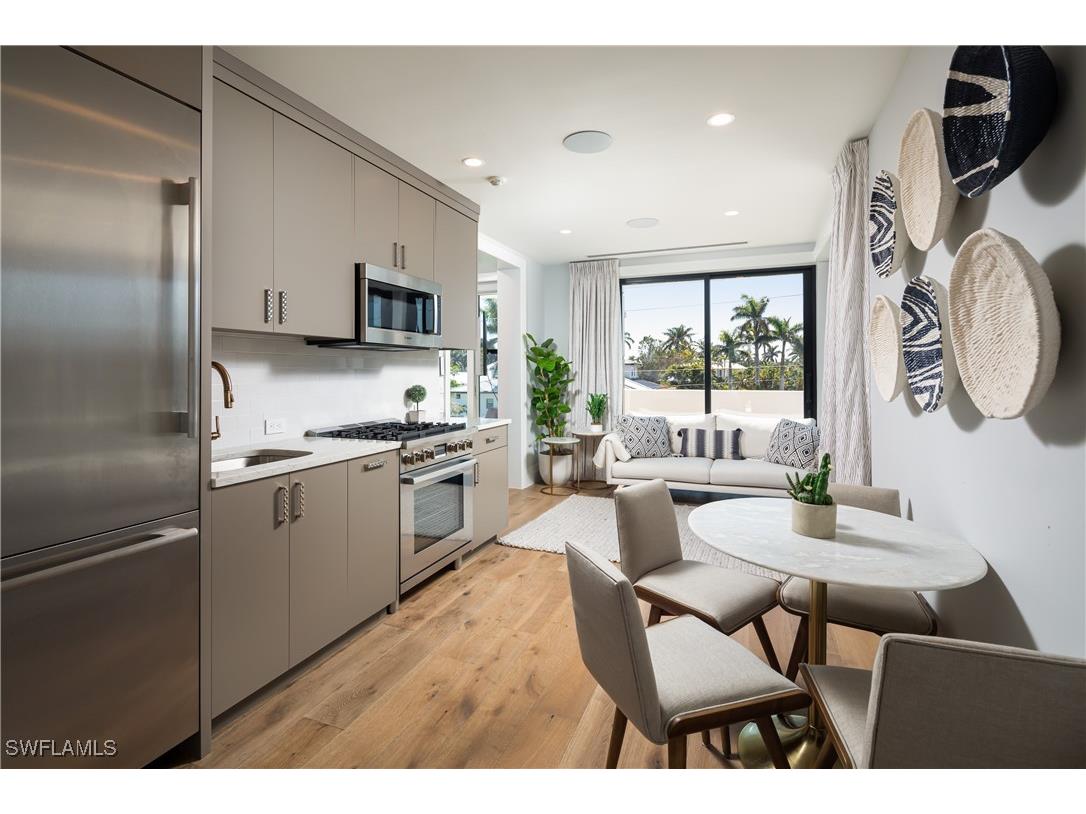 441 Mooring Line Drive Naples FL 34102 225073425 image40