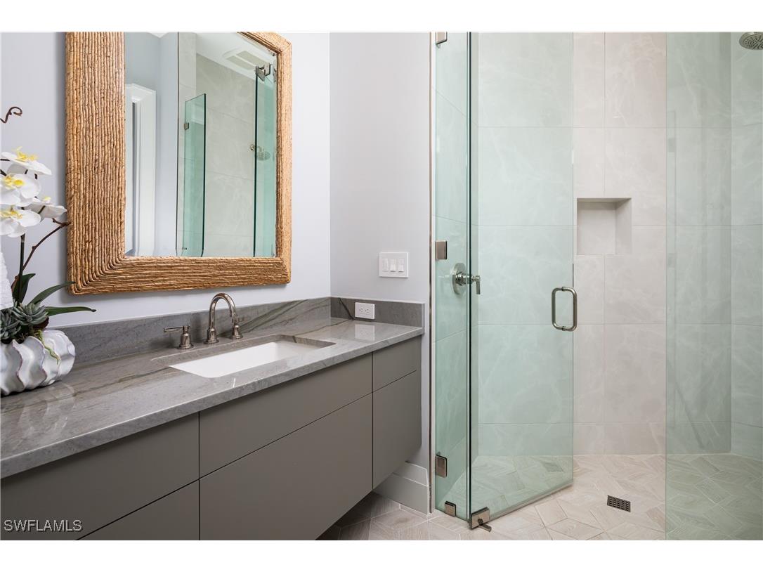 441 Mooring Line Drive Naples FL 34102 225073425 image42