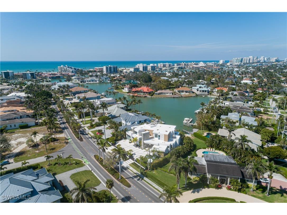 441 Mooring Line Drive Naples FL 34102 225073425 image50