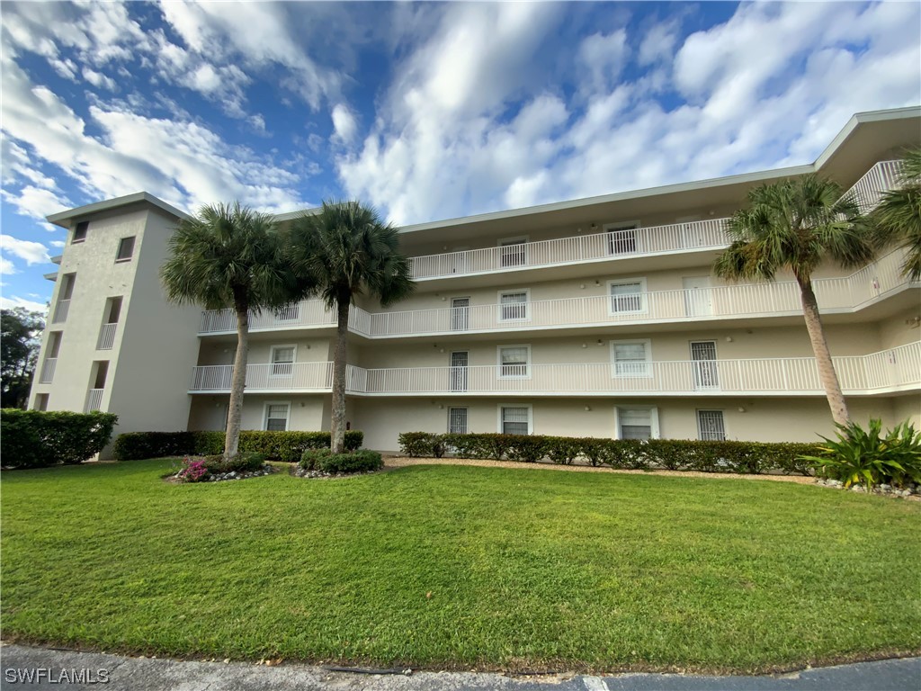 441 Quail Forest Boulevard #A401 Naples FL 34105 223078407 image1