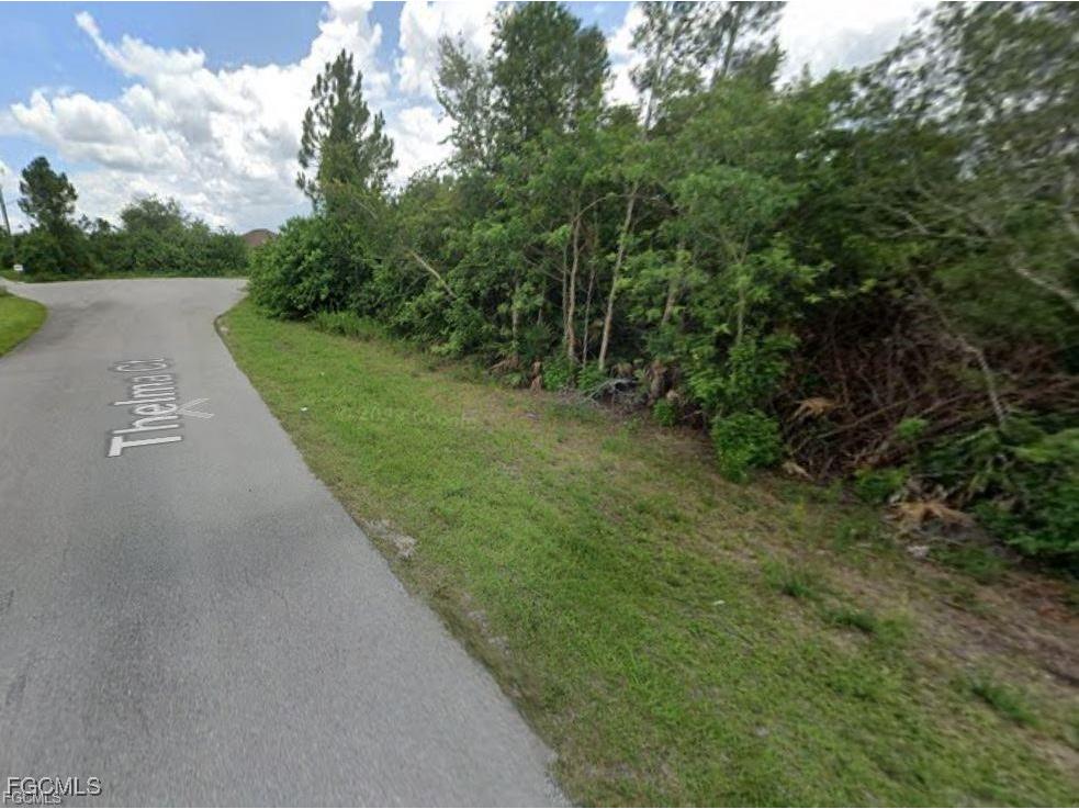 441 Thelma Court Lehigh Acres FL 33972 2025017161 image5