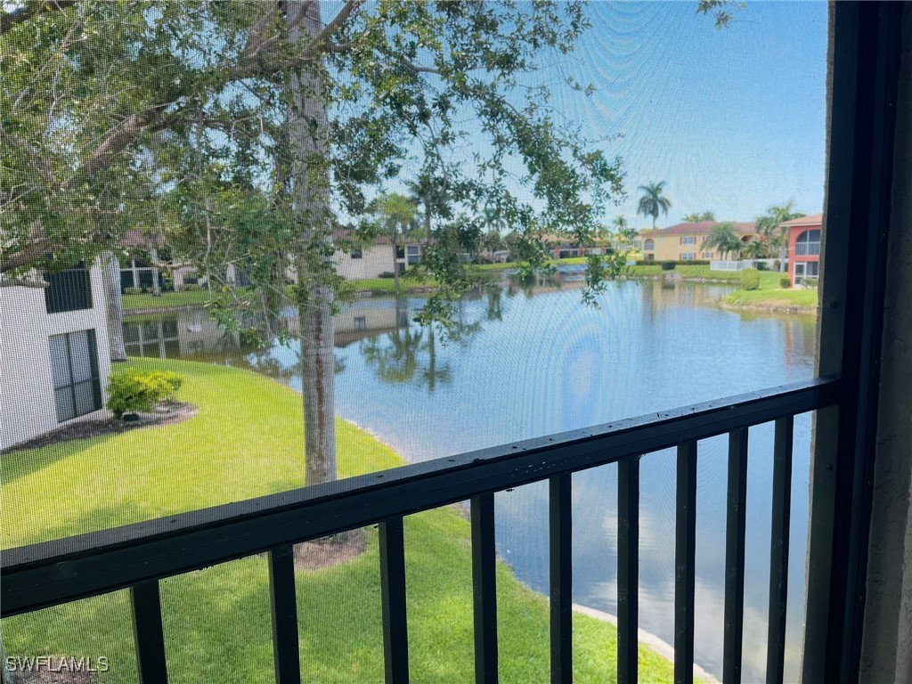 4410 Chantelle Drive #201H Naples FL 34112 225065352 image5
