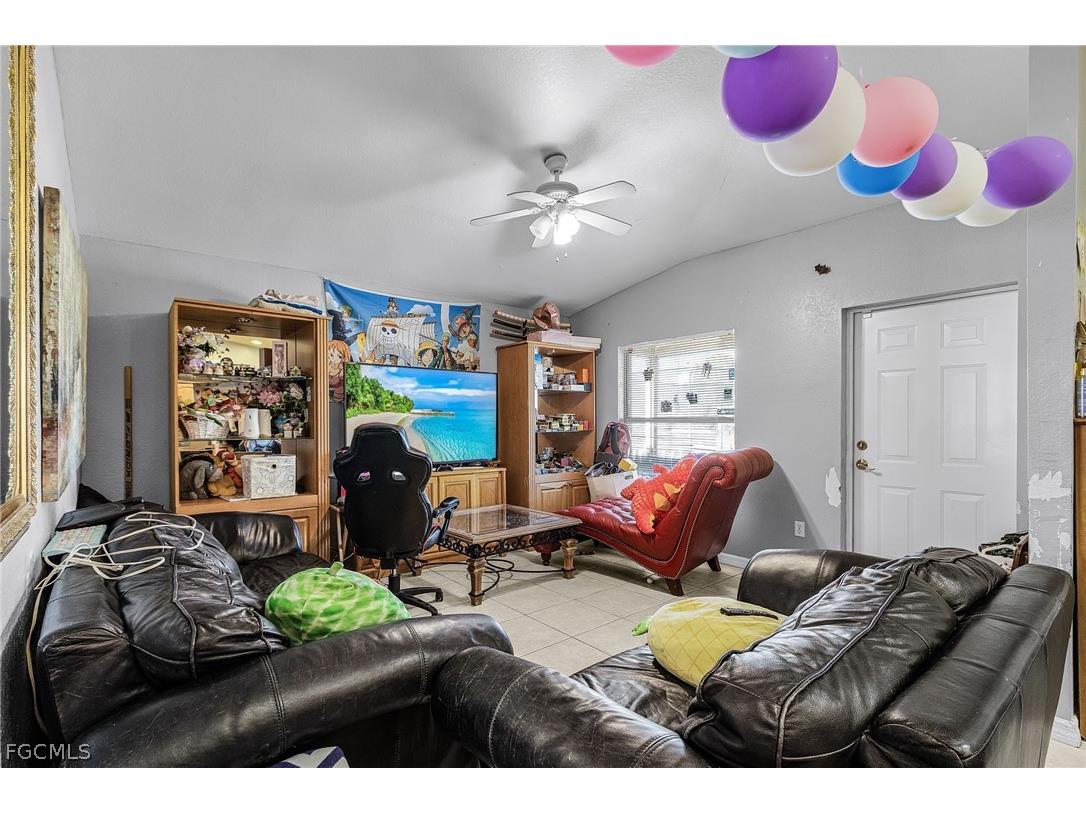 4409 & 4411 22nd Street SW Lehigh Acres FL 33973 2026008219 image15