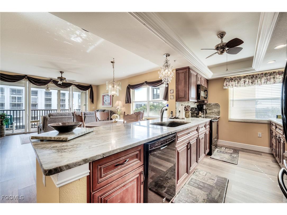 4411 Bay Beach Lane #734 Fort Myers Beach FL 33931 2025021214 image3