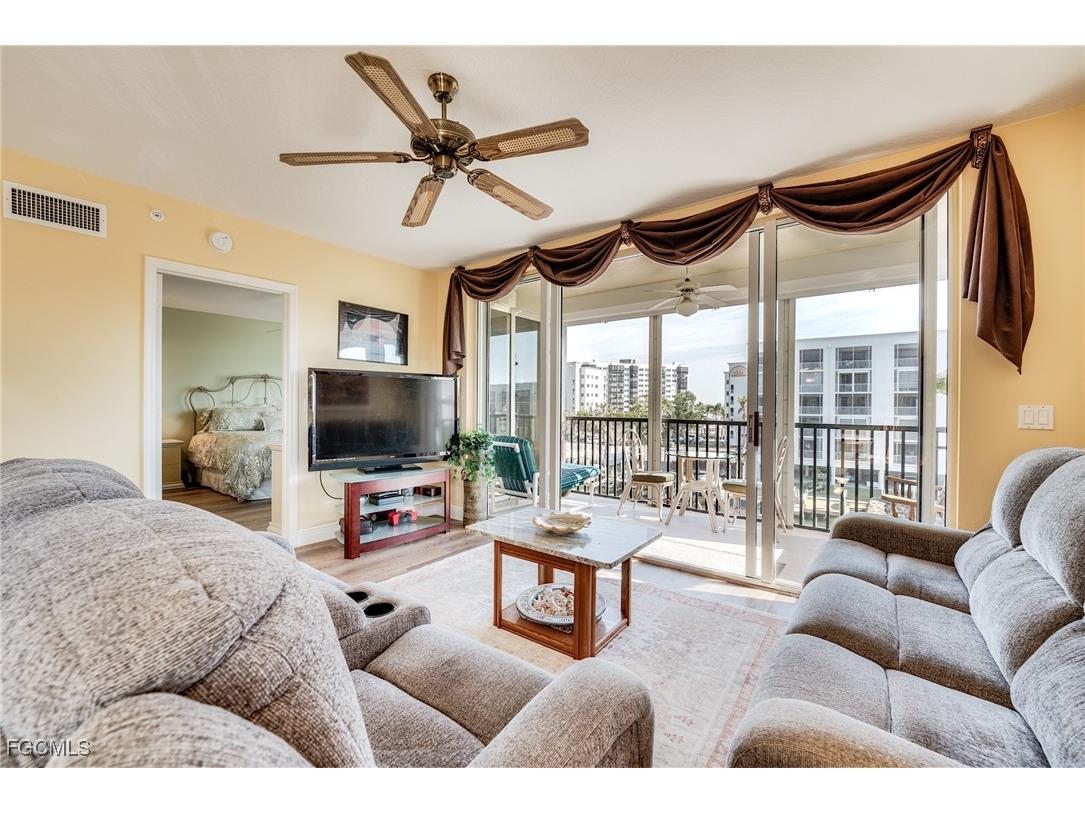 4411 Bay Beach Lane #734 Fort Myers Beach FL 33931 2025021214 image4