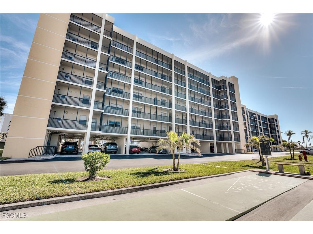 4411 Bay Beach Lane #734 Fort Myers Beach FL 33931 2025021214 image46