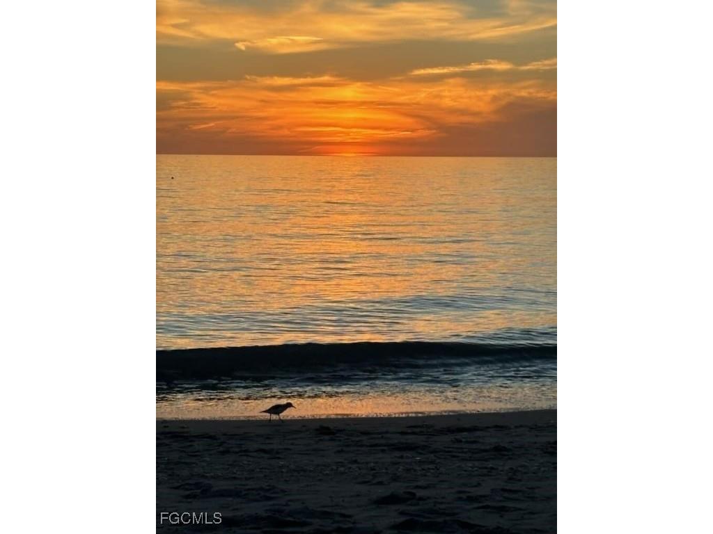 4411 Bay Beach Lane #744 Fort Myers Beach FL 33931 2025021186 image3
