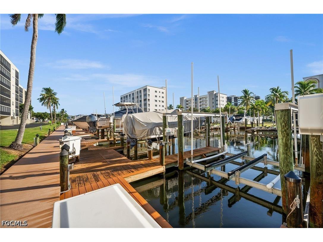 4411 Bay Beach Lane #744 Fort Myers Beach FL 33931 2026014451 image33