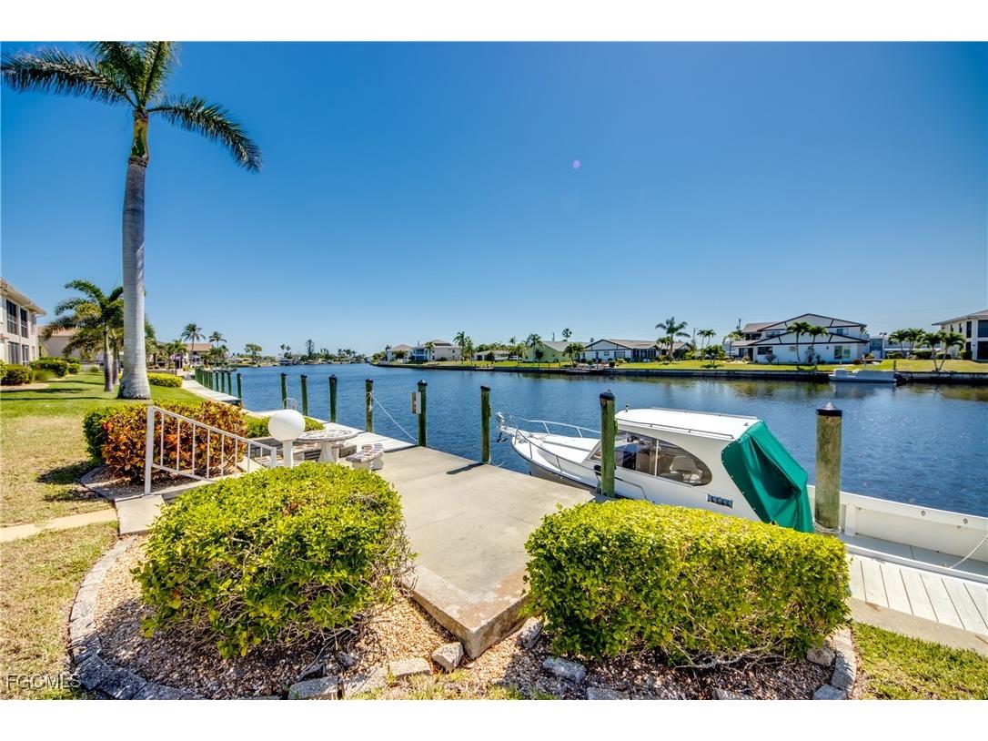 4411 Country Club Boulevard #A2 Cape Coral FL 33904 2025014666 image6