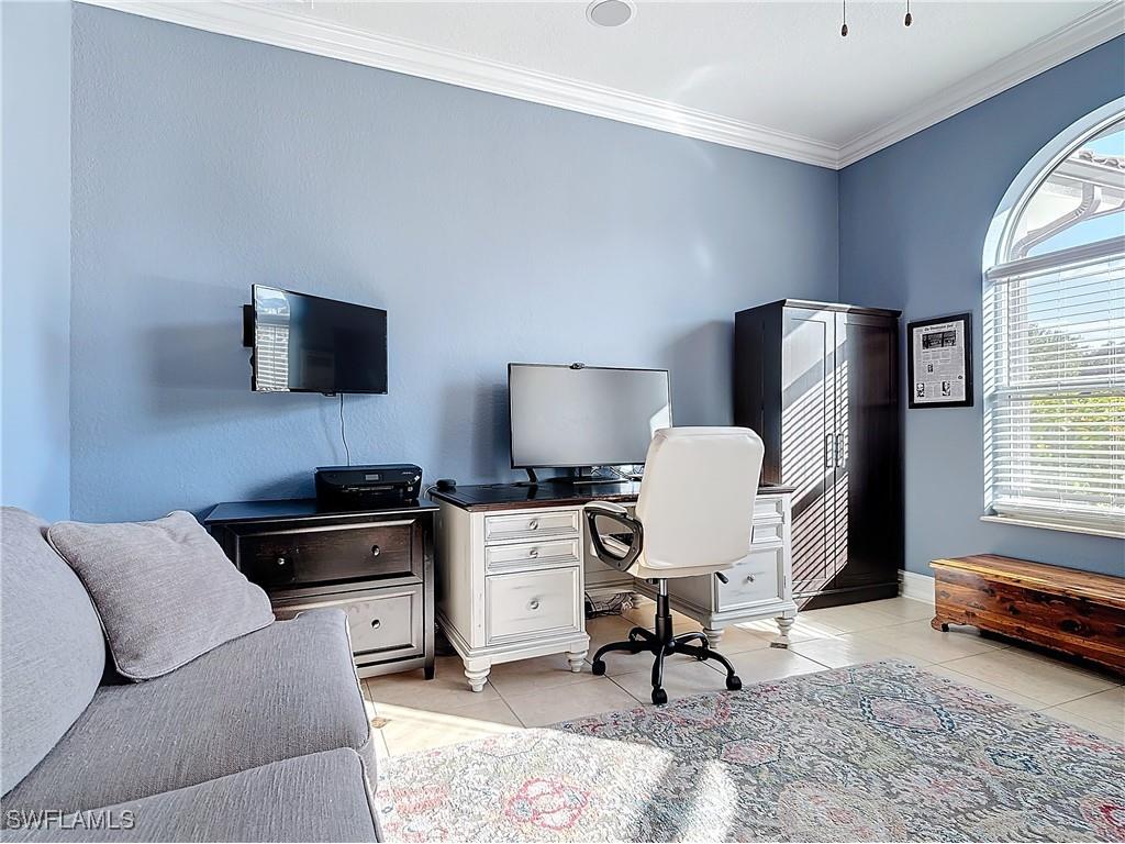 4411 Pine Ridge Road Naples FL 34119 226000349 image10