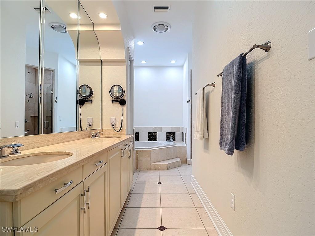 4411 Pine Ridge Road Naples FL 34119 226000349 image36