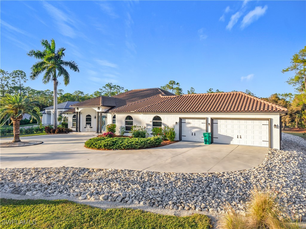 4411 Pine Ridge Road Naples FL 34119 226000349 image4