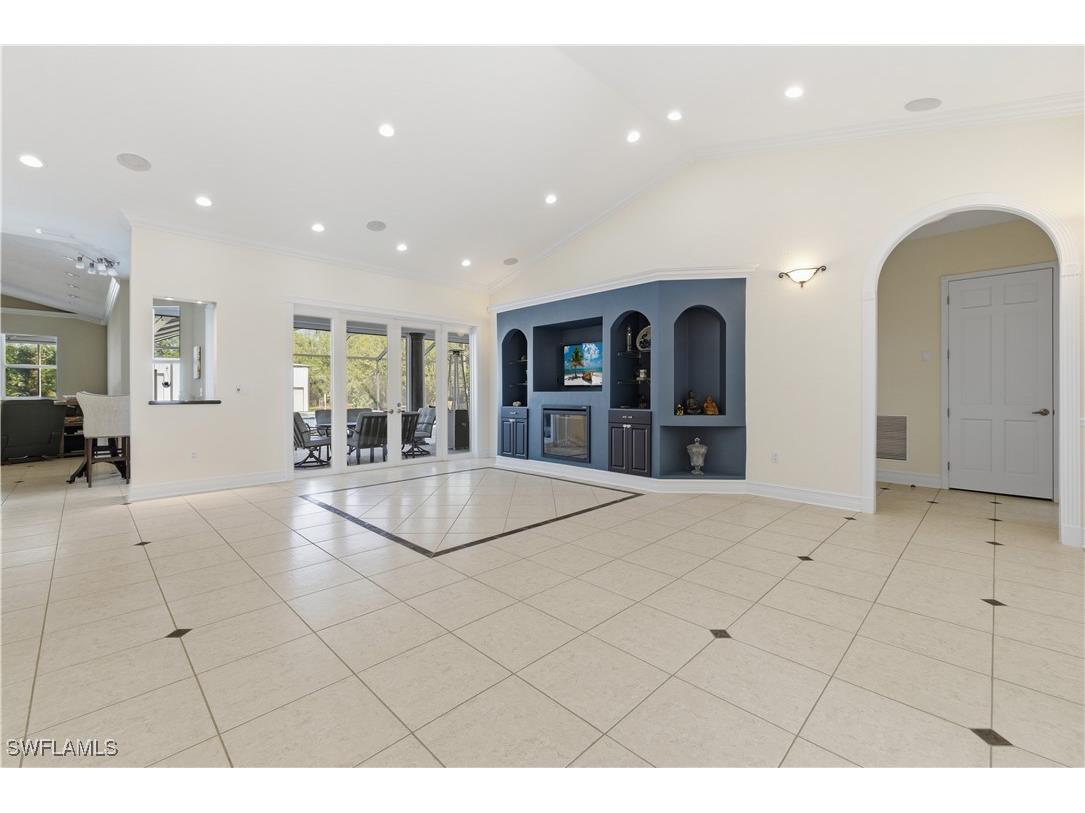 4411 Pine Ridge Road Naples FL 34119 226000349 image7