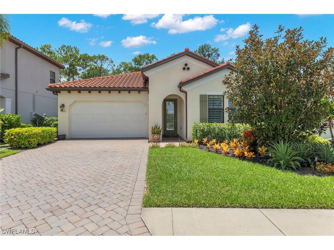 4411 Raffia Palm Circle Naples FL 34119 223048979 image1