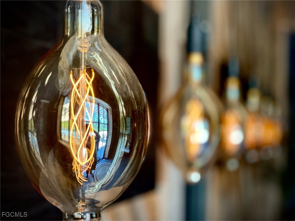 4412 Pinetree Boulevard Saint James City FL 33956 2025009639 image5