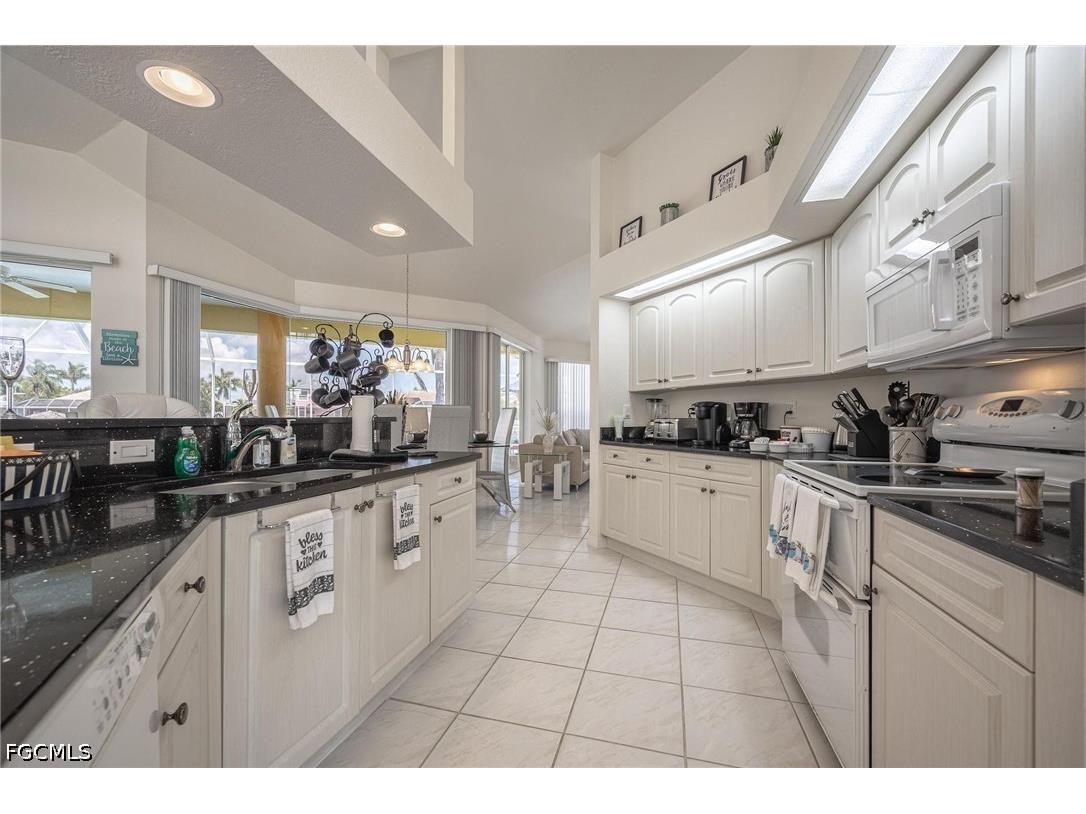4412 SW 26th Avenue Cape Coral FL 33914 2026016501 image8