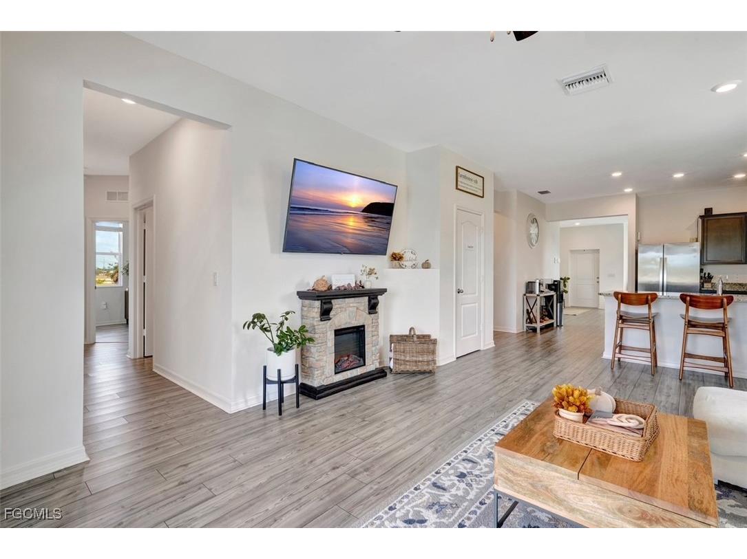 4413 NW 34th Street Cape Coral FL 33993 2026004840 image17