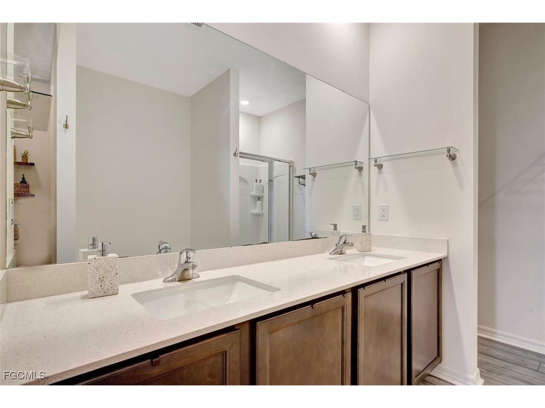4413 NW 34th Street Cape Coral FL 33993 2026004840 image20